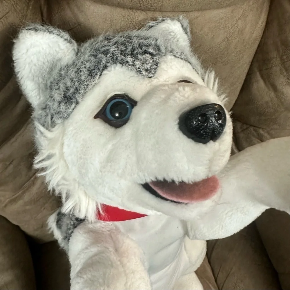 Vintage Husky Dog Wolf Plush Blue Eyes Realistic Stuffed Animal 24” Plastic Nose